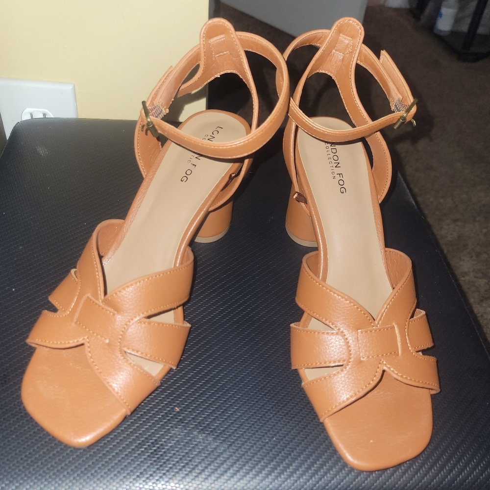 Brown Ankle strap heeled sandals